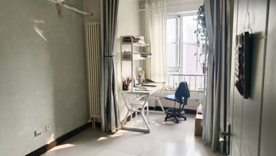 合租赵屹￥1800南楼梓庄 官悦欣园(a区) 3室1厅 合租良琴￥2000回龙观